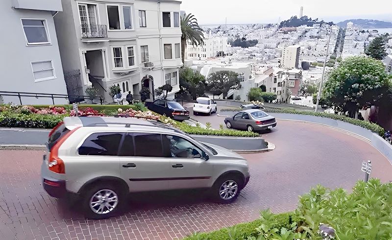 彎路不能猛踩剎車